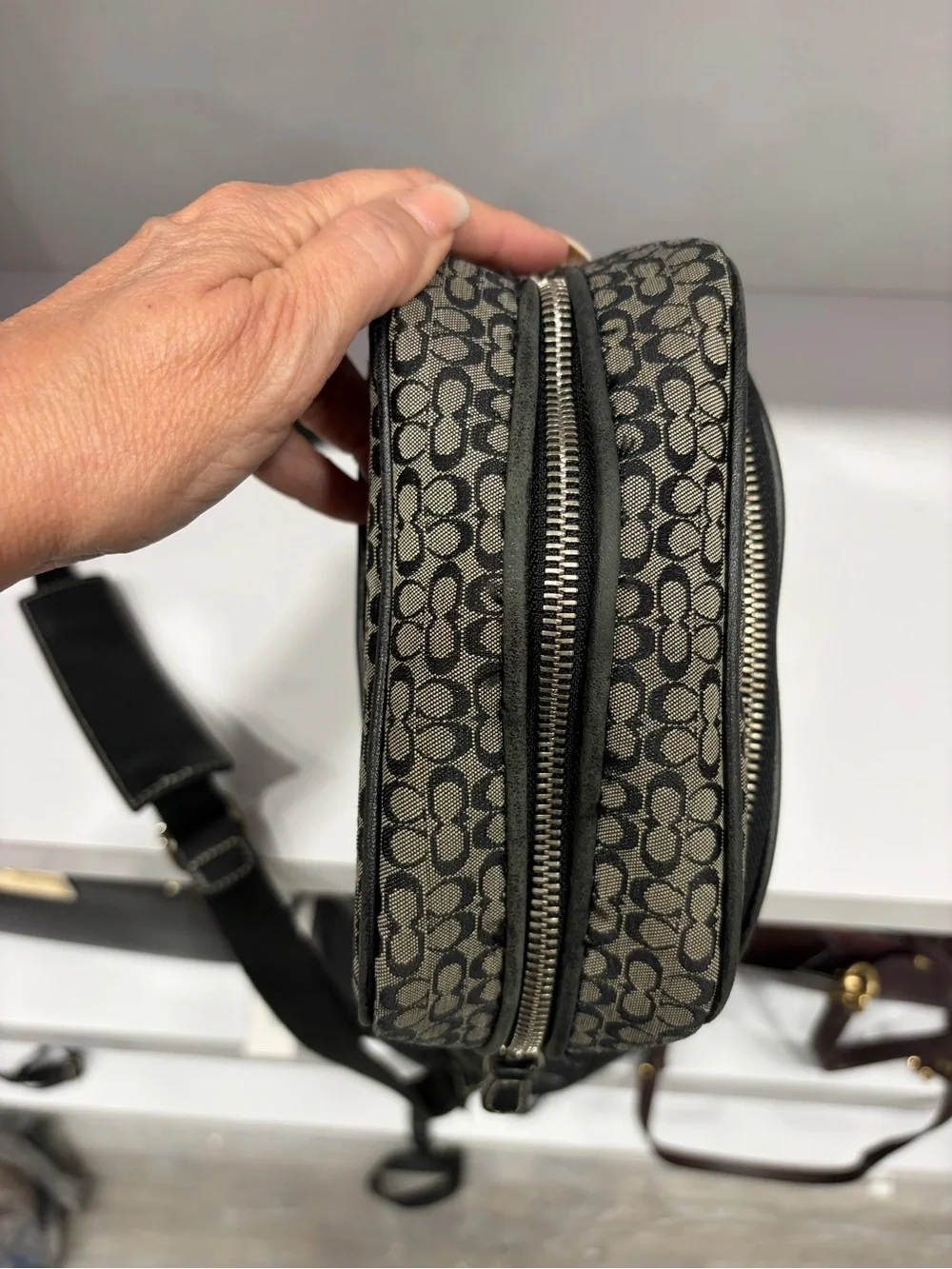 Vintage Y2K, 2004 Coach Men’s Gray Signature Crossbody Messenger